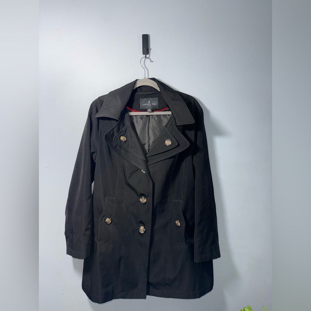 London Fog Women’s Hooded Black Trench Coat size Large EUC